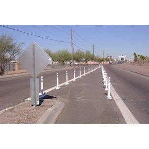 Turnpike Grade Curb White & White Lens